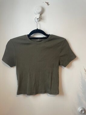 Nuuds Olive Green Women's Crop Top Sz M B125